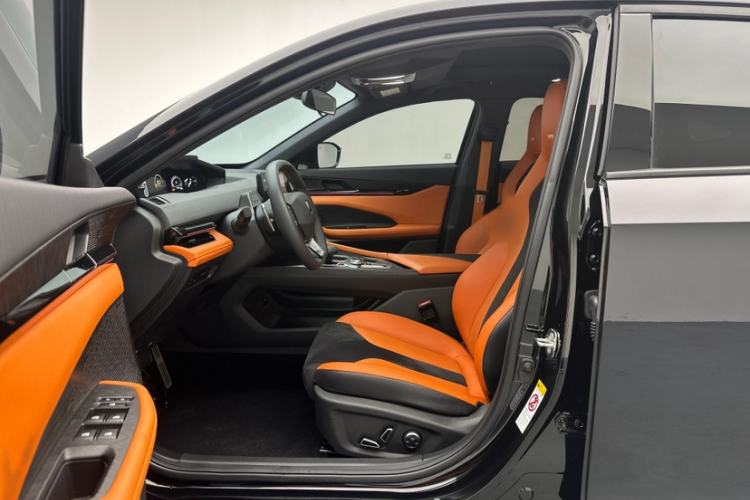 Used CHANGAN UNI-V 2024 2.0T High-Performance Version Left Front Seat