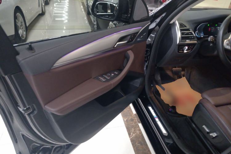 Used BMW iX3 2022 Updated Leading Type Driver Seat