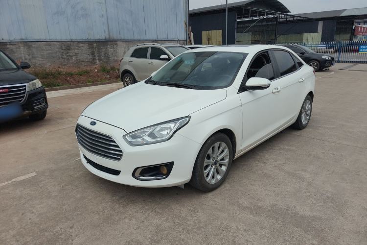 Used Ford Escort 2015 1.5L Automatic Fashion Model