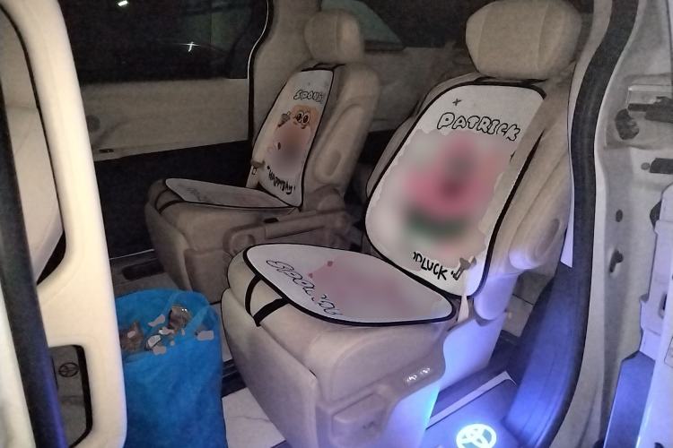 Used Toyota SIENNA 2021 2.5L Hybrid Premium Edition