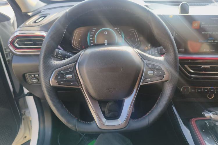 Used Oshan X5 2021 1.5T DCT Flagship Edition
