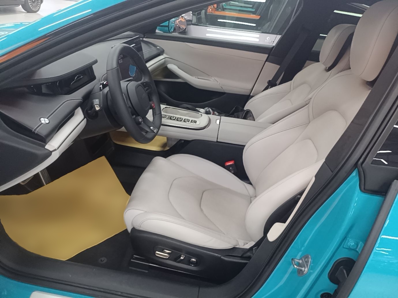 Xiaomi Auto SU7 2024 Four-Wheel Drive Ultra-Long Range Advanced Intelligent Driving Max Edition — снимка 17