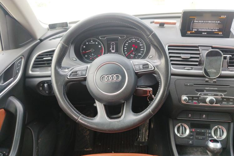 Used Audi Q3 2015 30 TFSI Ambition Edition