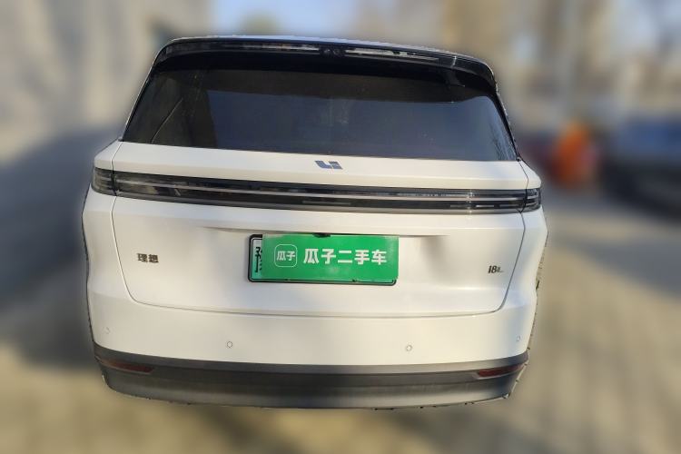 Used Li Auto i8 2025 Model Standard Version
