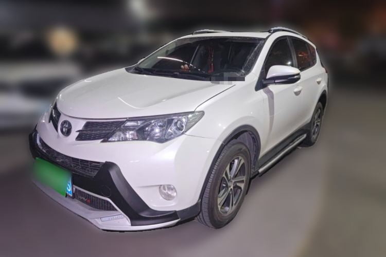 Used Toyota RAV4 2015 2.0L CVT Two-Wheel Drive Fashion Edition