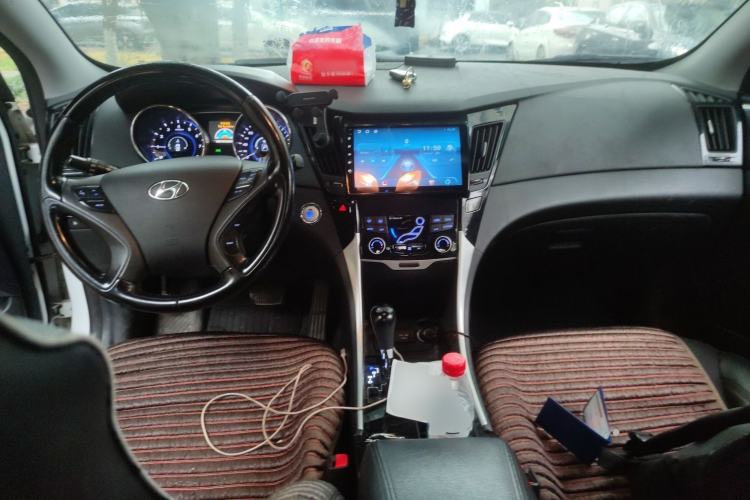 Used Hyundai Sonata 2014 2.4L Automatic Luxury Version China IV Standard