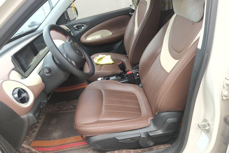 Used Wuling Bingo 2024 333 km Enjoyment Version Left Front Seat