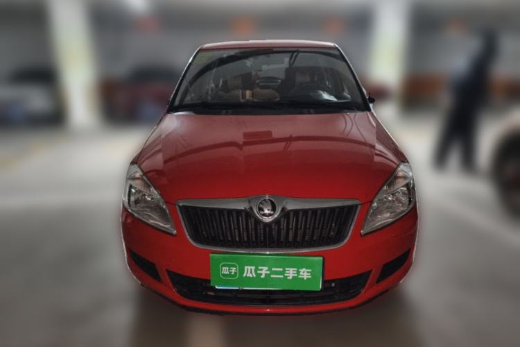 Used Skoda Fabia 2014 1.4L Manual Crystal Edition
