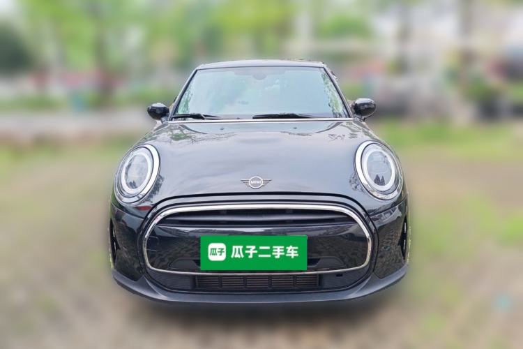 Used MINI 2023 Updated 1.5T COOPER Artist Five-Door Edition Front