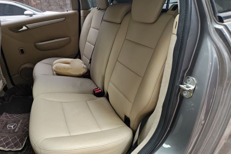 Used Mercedes-Benz B-Class 2009 B 200 Sport Edition