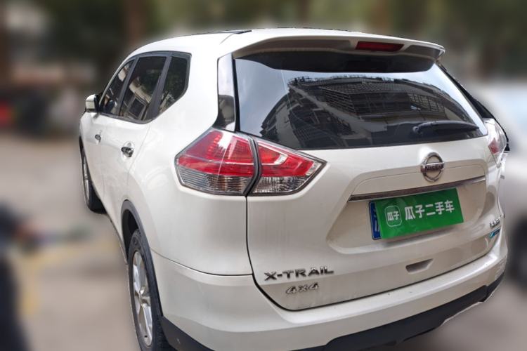 Used Nissan X-Trail 2016 2.0L CVT Smart Enjoyment Version 4WD Rear Left 45 Deg