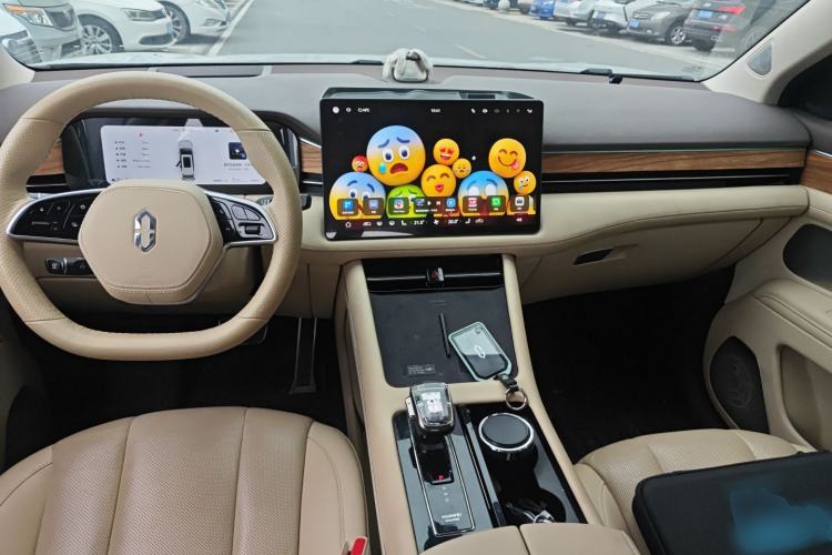 Used Hima AITO M7 2024 1.5T Rear-Drive Plus Version 6 Seats