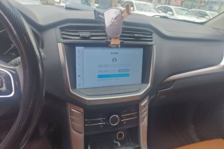 Used SAIC MAXUS T70 2021 2.0T Diesel Automatic 4x4 Elite Version with Long Bed and High Ground Clearance