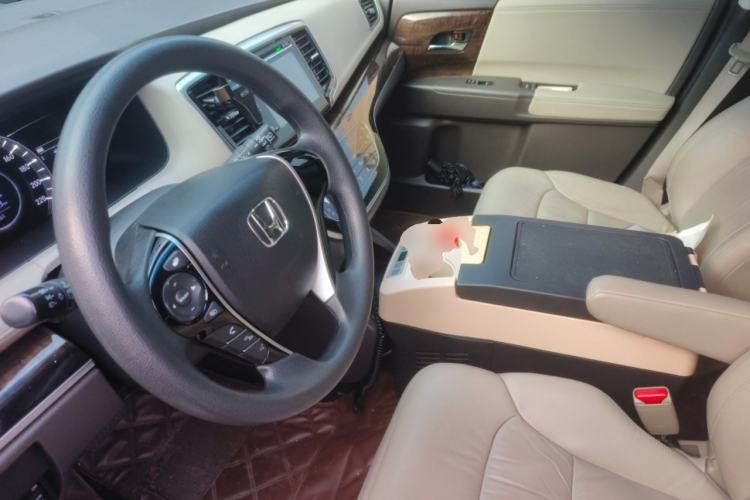 Used Honda Odyssey 2015 2.4L Luxury Edition