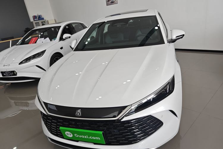 Used BYD Qin L 2025 DM-i Smart Drive 120KM Leading Model