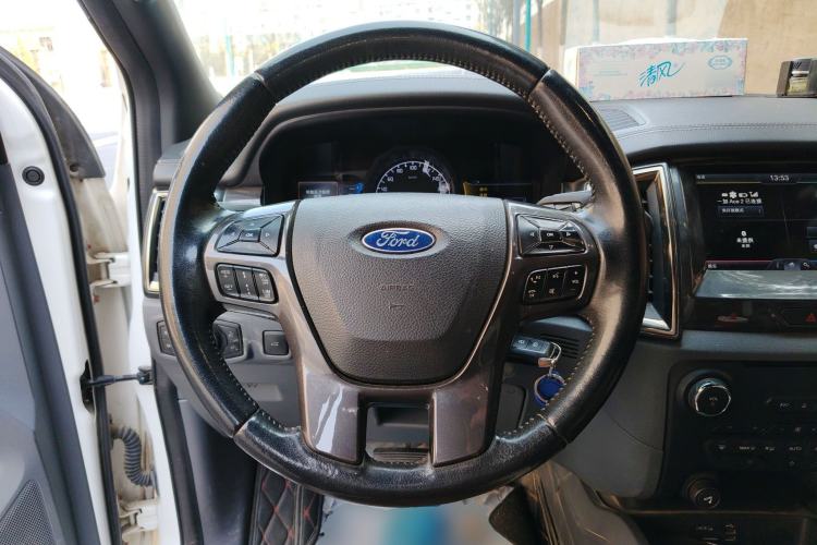 Used Ford Everest 2016 2.0T Gasoline Automatic 4x4 Flagship Edition