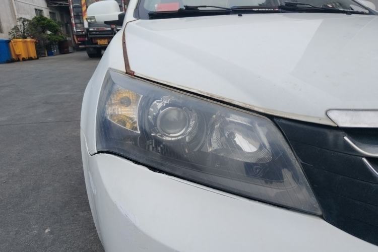 Used Geely Auto Classic Emgrand 2013 Sedan 1.5L Manual Entry-Level Model
