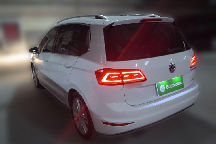 Used Volkswagen Golf Sportsvan 2018 230TSI Automatic Luxury Model
