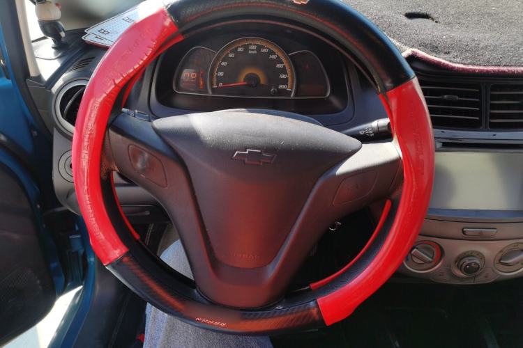 Used Chevrolet Sail 2013 Sedan 1.4L Manual - Youyi Happiness Edition
