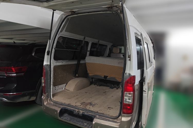 Used Foton Scenic G7 2014 2.0L Shangtong Version Short Wheelbase High Roof 486EQV4