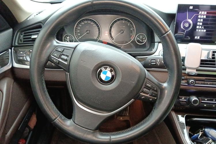 Used BMW 5 Series 2014 525Li Luxury Design Package