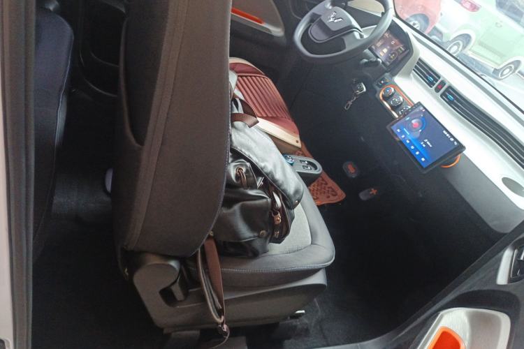 Used Wuling Hongguang MINIEV 2021 Macaron Premium Model – Lithium Iron Phosphate Right Front Seat