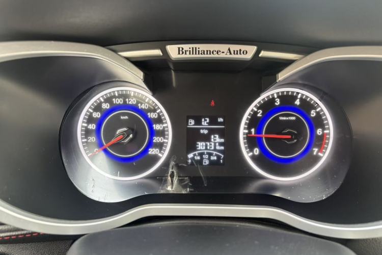 Used Brilliance V3 2016 1.5L Manual Comfort Model
