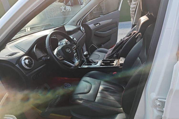 Used BAIC Beijing X5 2018 1.5T CVT New Smart Version China V Emission Standard Left Front Seat