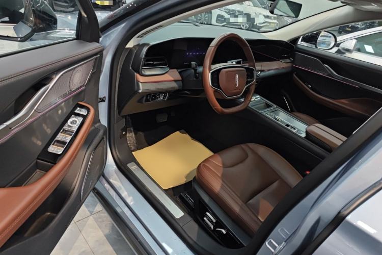 Used Lincoln Z 2025 2.0T Prestige Hybrid Edition
