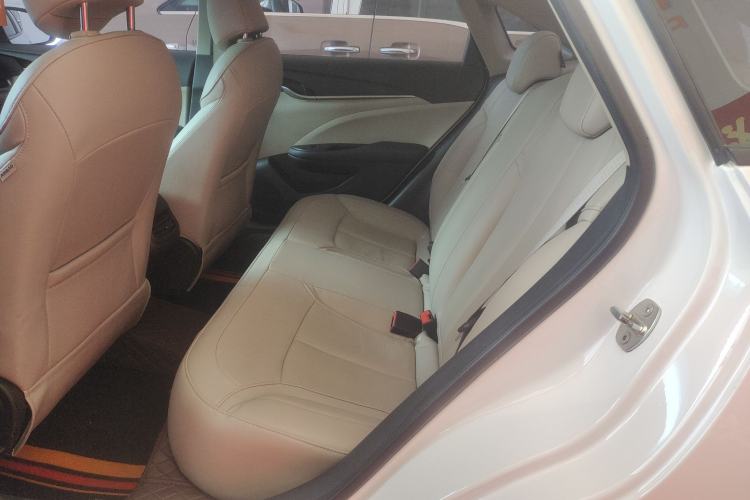 Used Buick GT 2019 15T Dual-Clutch Connected Elite Model China VI