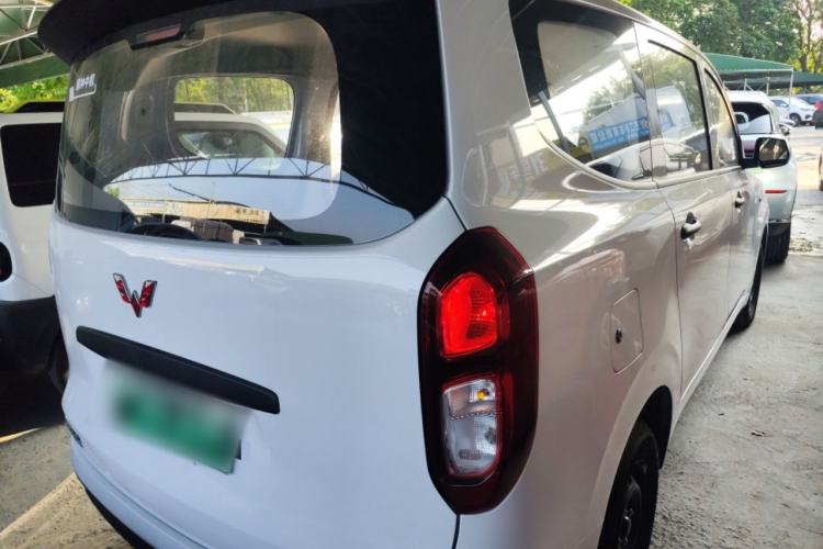 Used Wuling Hongguang New Energy 2025 Extended-Range Hybrid 50 km Utility Version Rear Right 45 Deg