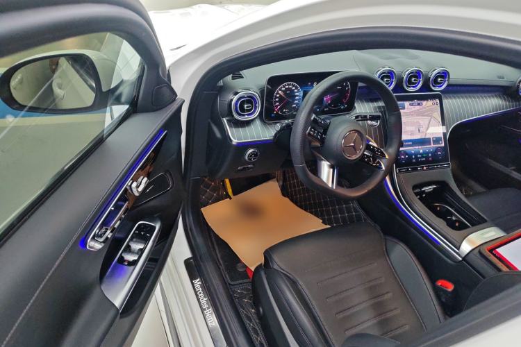 Used Mercedes-Benz C-Class 2024 Restyled C 260 L Sport Edition Driver Seat