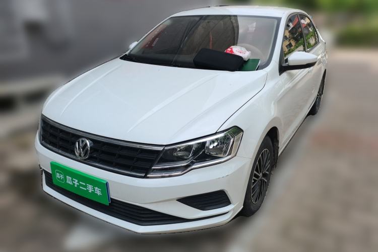 Used Volkswagen Jetta 2017 1.4L Manual Fashion Edition