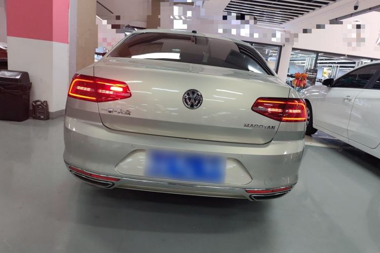 Used Volkswagen Magotan 2019 330TSI DSG Luxury Version China VI Standard
