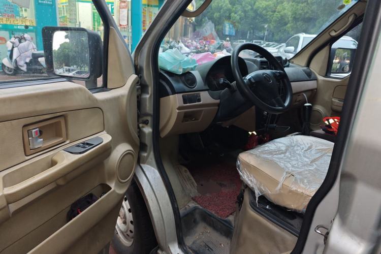 Used Dongfeng Xiaokang C37 2018 1.5L Premium II DK15 Driver Seat