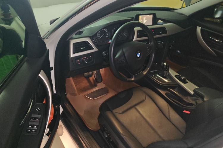 Used BMW 3 Series 2014 320Li Fashion Model
