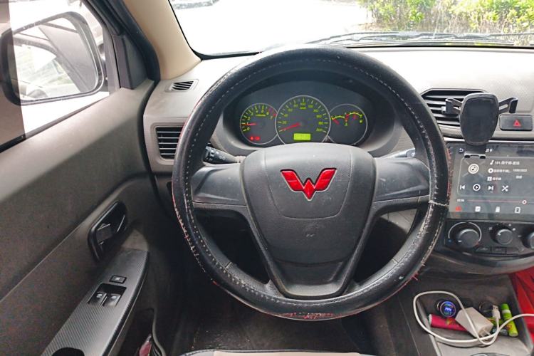 Used Wuling Hongguang 2021 1.5L S Base Version LAR
