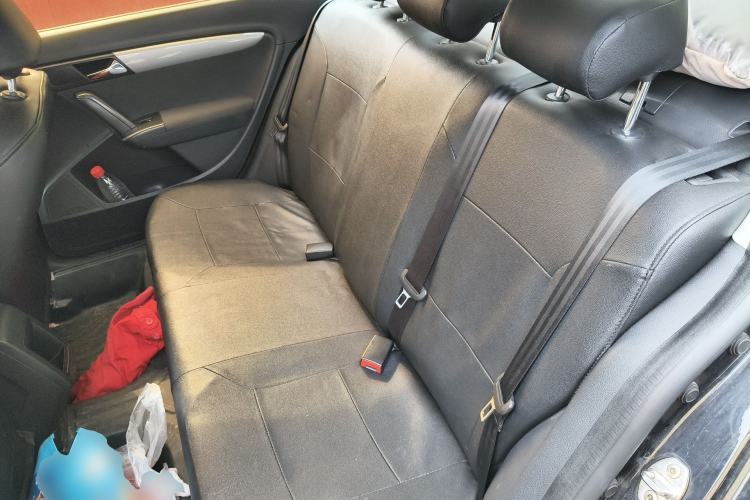 Used Volkswagen Lavida 2013 Revised Classic 1.6L Automatic Fashion Edition