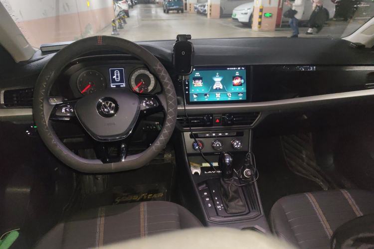 Used Volkswagen Lavida 2019 1.5L Automatic Vision Edition China VI Standard
