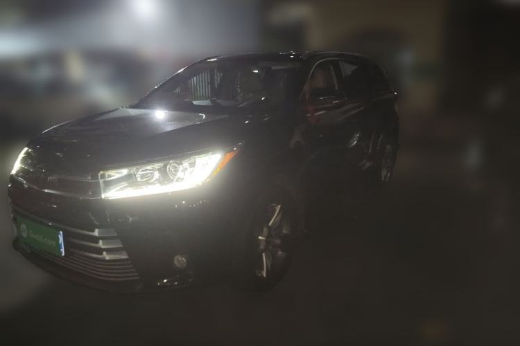 Used Toyota Highlander 2018 2.0T Four-Wheel Drive Ultimate Edition 7-Seater Emission Standard China V Guazi used car, China used car export, Used car for sale, Used cars, Cheapest cars for sale