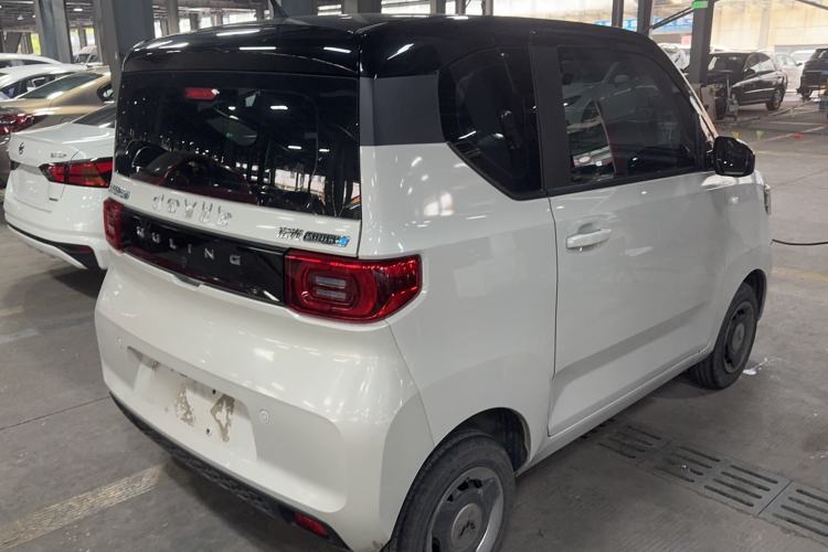 Used Wuling Hongguang MINIEV 2022 Macaron Fashion Model Lithium Iron Phosphate Exterior 3