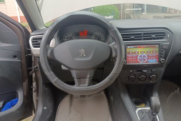 Used Peugeot 301 2014 1.6L Manual Comfort Edition Steering Wheel