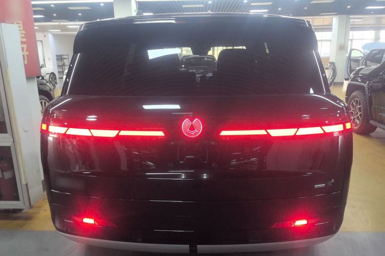 Used Denza N9 2025 Prestige Version
