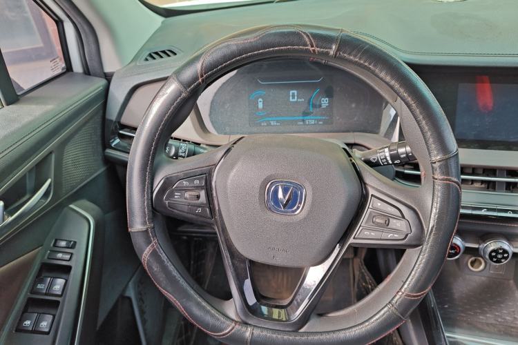 Used CHANGAN CS15 2019 1.5L Manual Entry-Level Version China VI Standard Steering Wheel