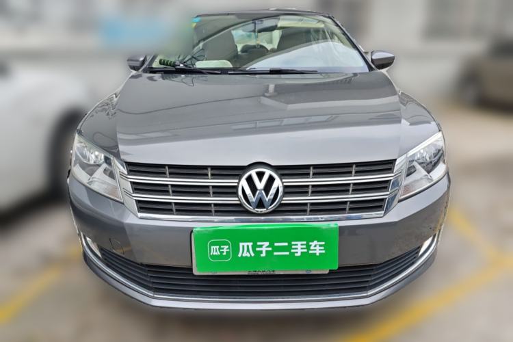 Used Volkswagen Lavida 2013 Revised Version 1.6L Automatic Luxury Edition
