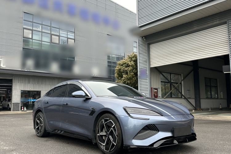 Used BYD Seal 2022 700 km Long-Range Rear-Wheel-Drive Version Exterior 7