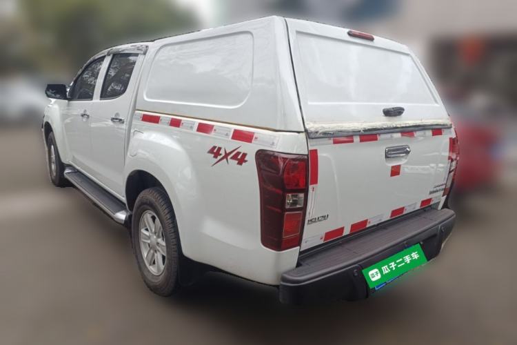 Used Isuzu D-MAX 2019 2.5T Four-Wheel Drive Automatic Luxury Version JE4D25Q5A
