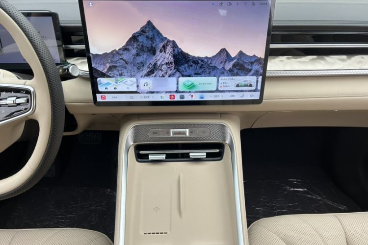 Used Roewe M7 DMH 2025 Model 160km Premium Version
