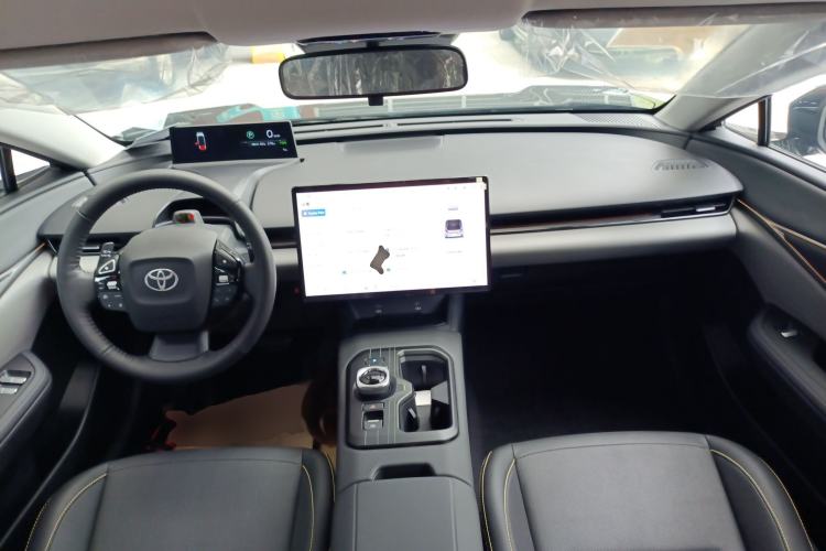 Used Toyota bZ5 2025 Model 550 PRO Center Console