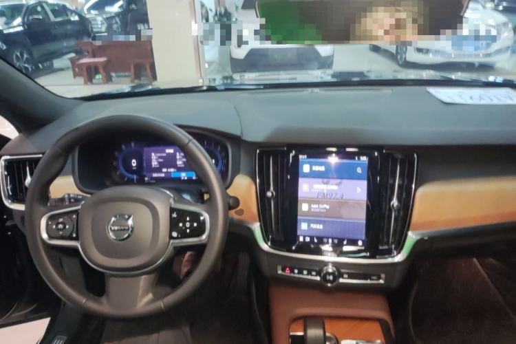Used Volvo S90 2024 B5 Zhiyi Luxury Edition Center Console